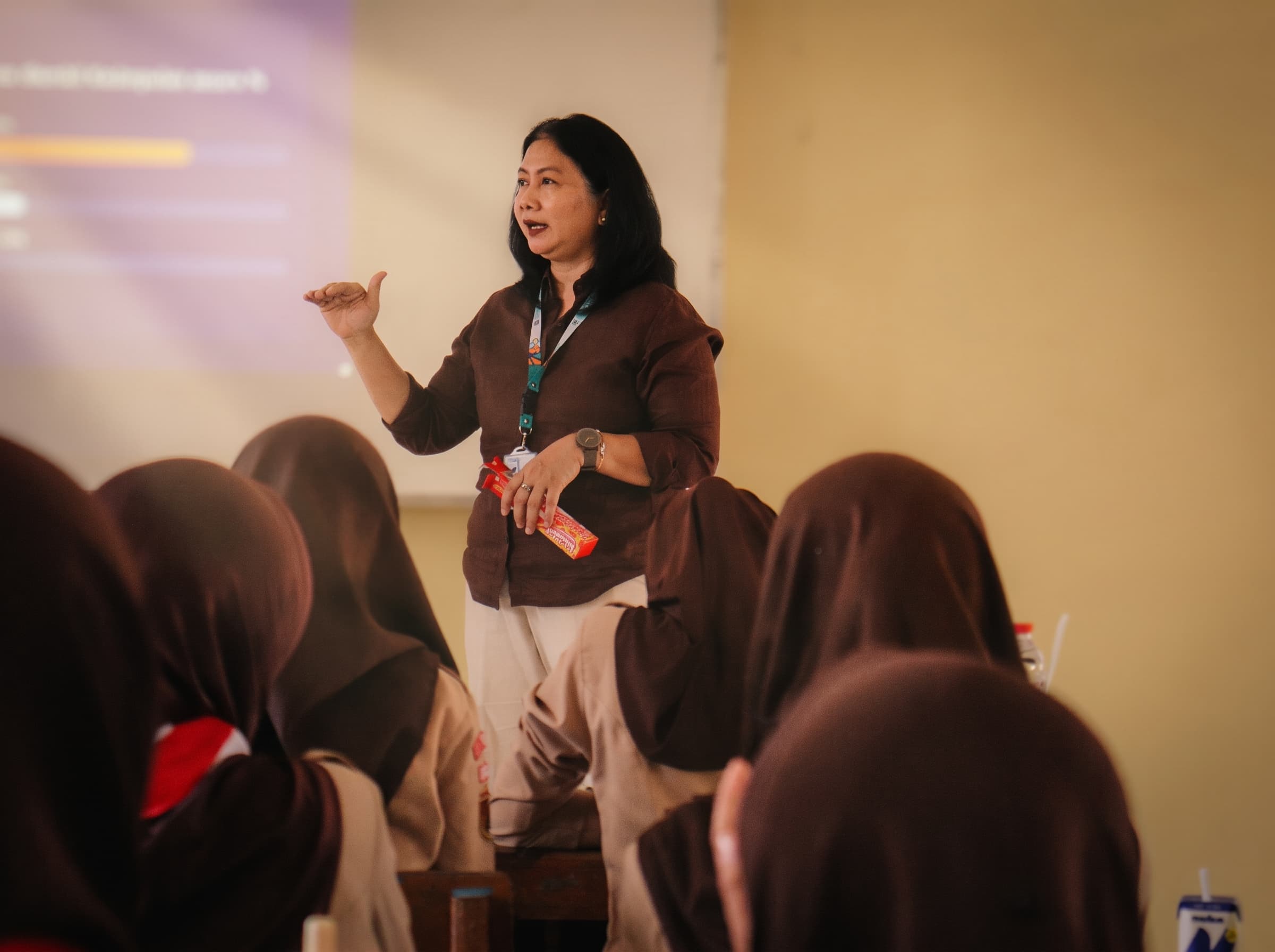 30 Tahun di Dunia Perbankan, Umi Damayanti Kini Jabat Branch Manager Bank Danamon Purwokerto
