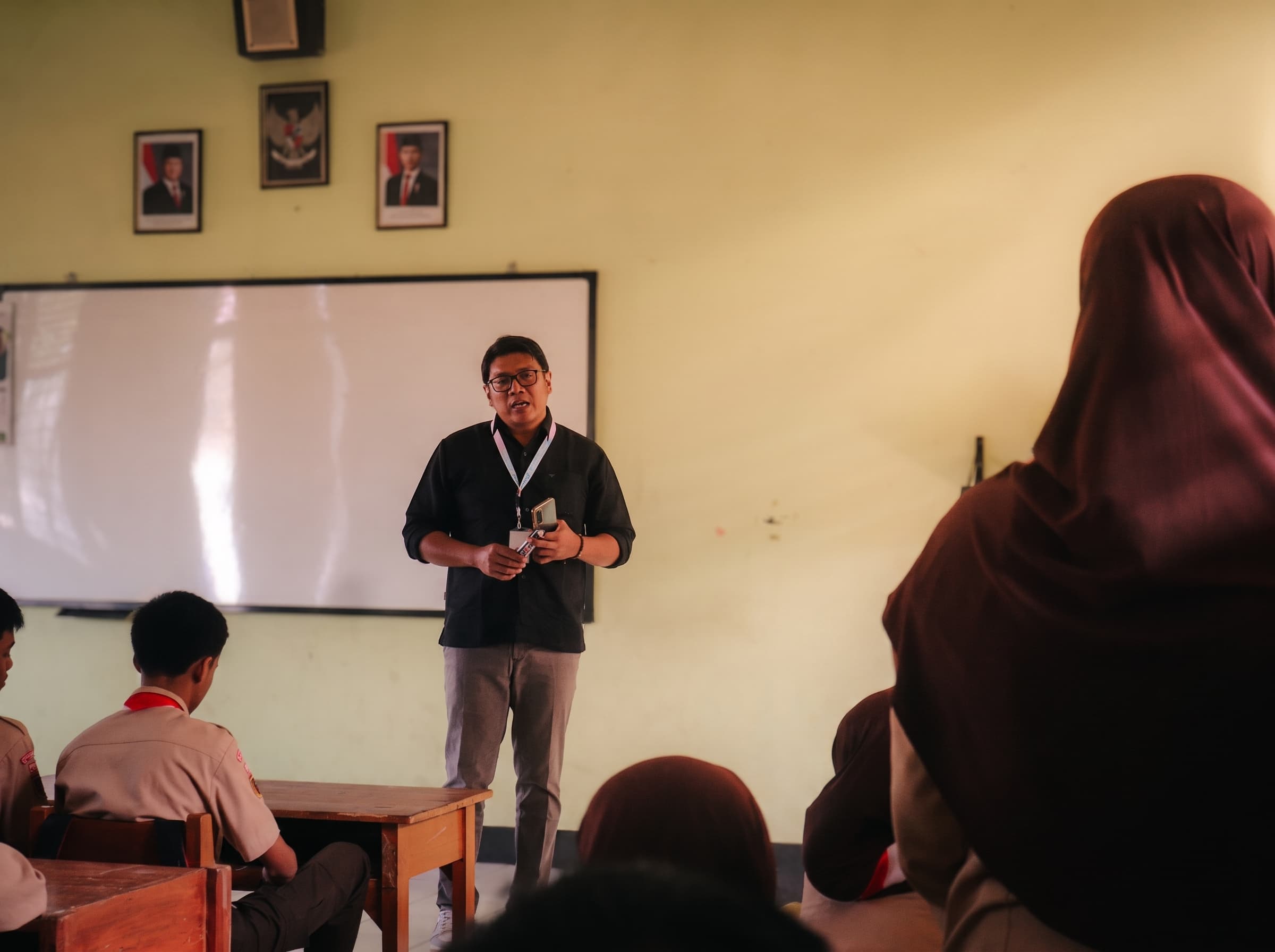 Utamakan Attitude, Pesan Indrawan Prasetiyo dari BNI kepada Siswa Kelas XI