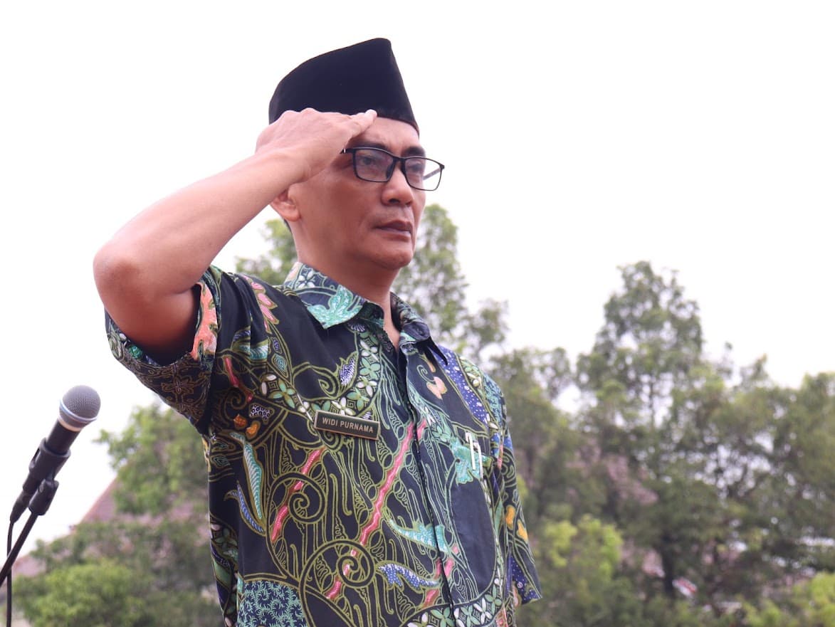 A Tribute to 65 Years Upacara HUT Smansa, Meneguhkan Kebersamaan dan Dedikasi