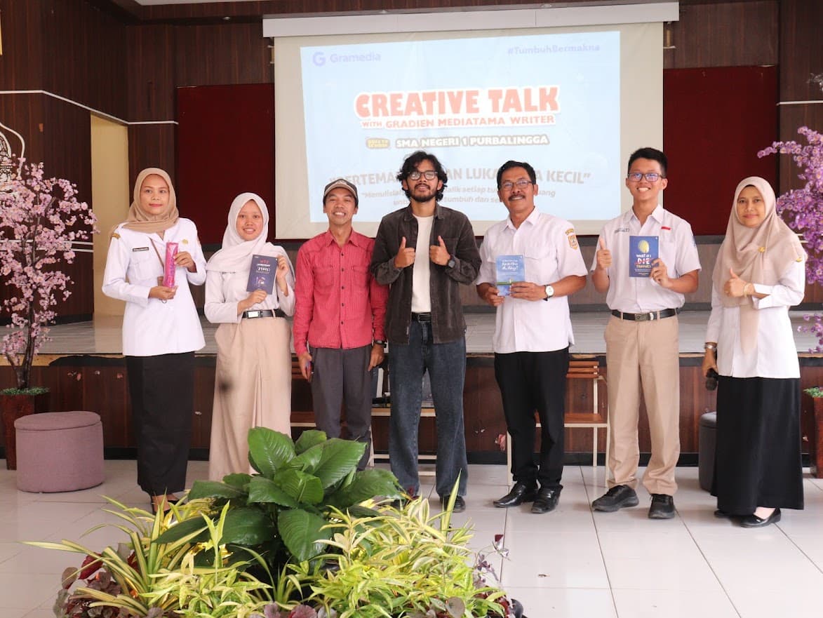 Merangkai Inspirasi dalam Dialog Bersama Mas Koko Ganteng